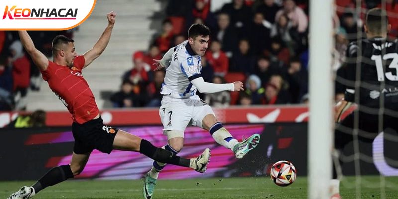 Hiện tại phong độ đôi bên đang ra sao?