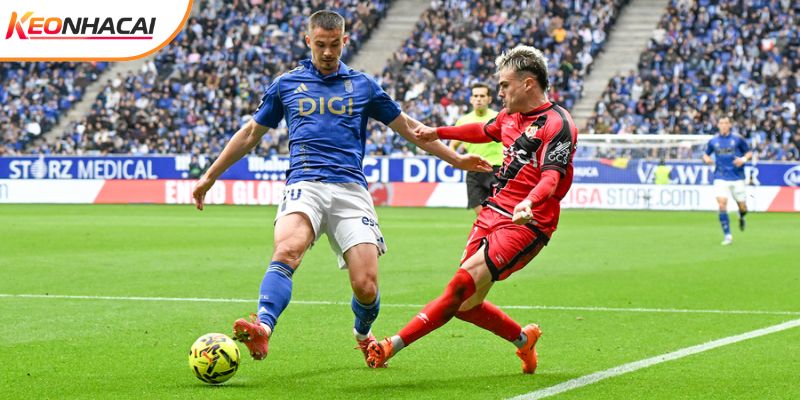Rayo Vallecano vs Real Oviedo đều thi đấu khá bết bát